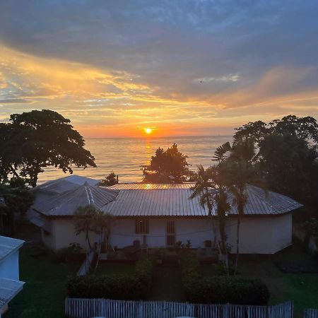 Swiss Cottage Kribi Exterior foto